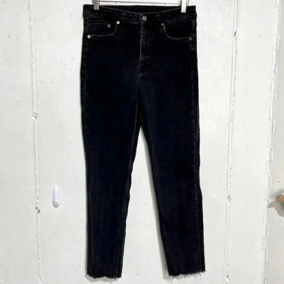 H&M divided 10 black raw hem high waist jeans - Picture 1 of 7